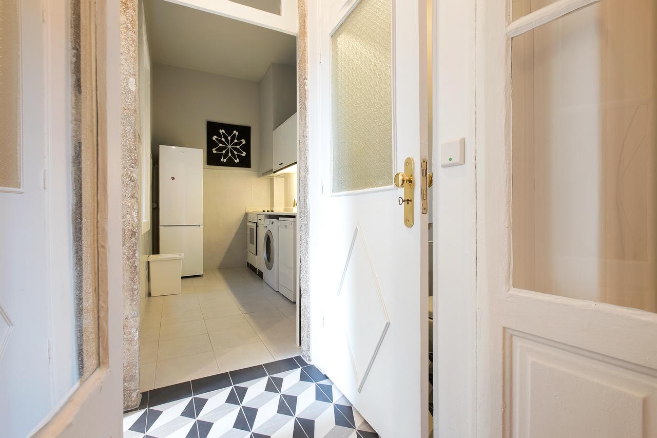 Ferienwohnung Clerigos 132 Porto Exterior foto